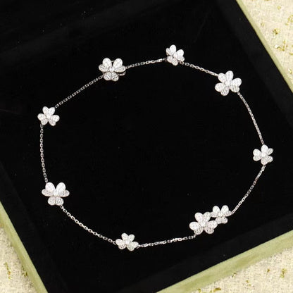 ¡®Lume Jewels¡¯FRIVOLE SILVER 9 FLOWERS NECKLACE