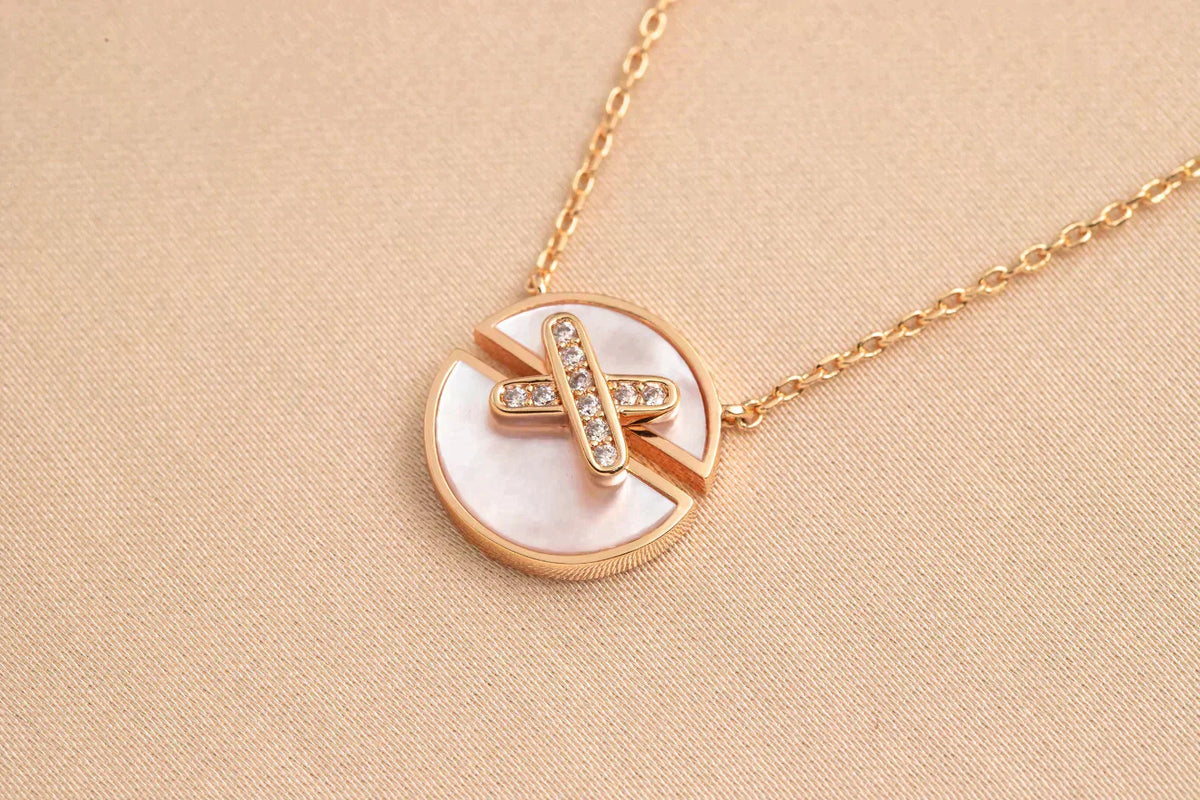 ¡®Lume Jewels¡¯JEUX DE ROSE GOLD DIAMOND NECKLACE