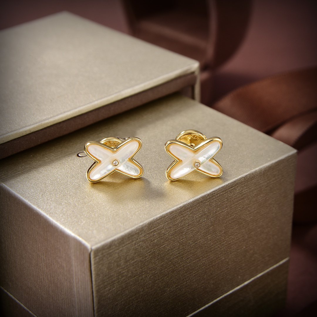 ¡®Lume Jewels¡¯JEUX DE WHITE MOP GOLD DIAMOND EARRINGS
