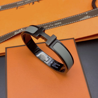 ¡®Lume Jewels¡¯CLIC HM SO BLACK GREY BRACELET