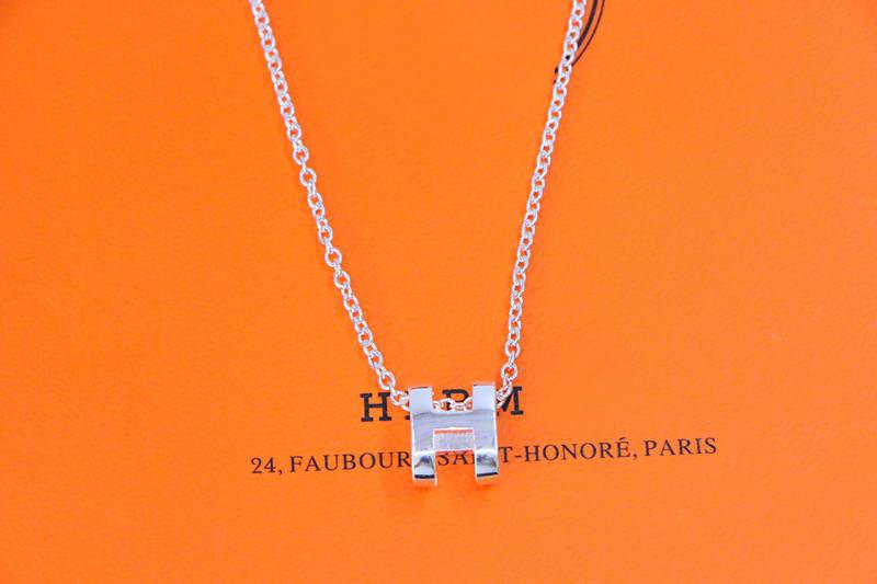 ¡®Lume Jewels¡¯HM NECKLACE H LETTER OVAL SERIES