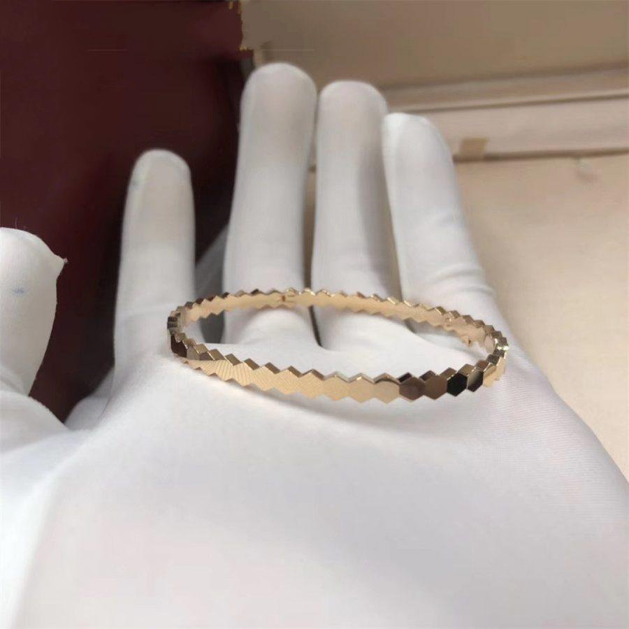 ¡®Lume Jewels¡¯BEE LOVE GOLD BRACELET