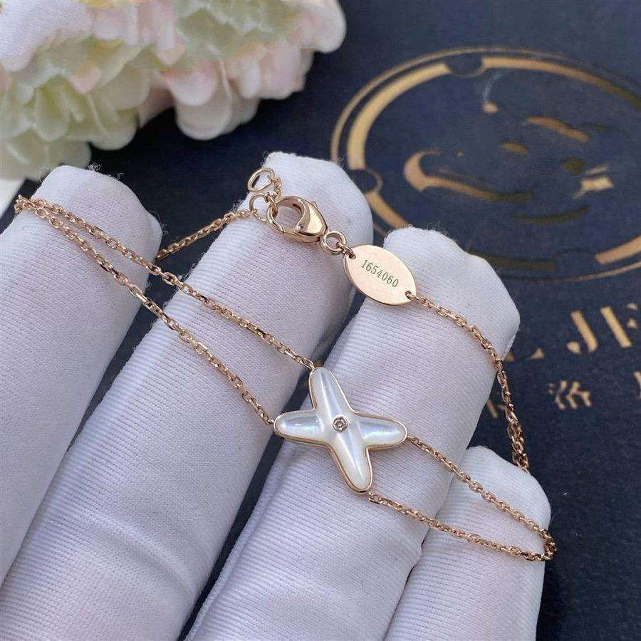 ¡®Lume Jewels¡¯JEUX BRACELET WHITE MOP PINK GOLD 1 DIAMOND