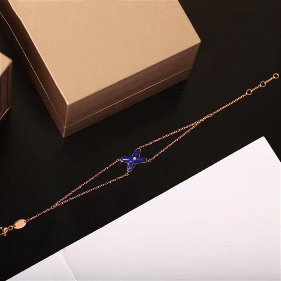 ¡®Lume Jewels¡¯Hollow Design Four-Leaf Clover Flower Shape Ring