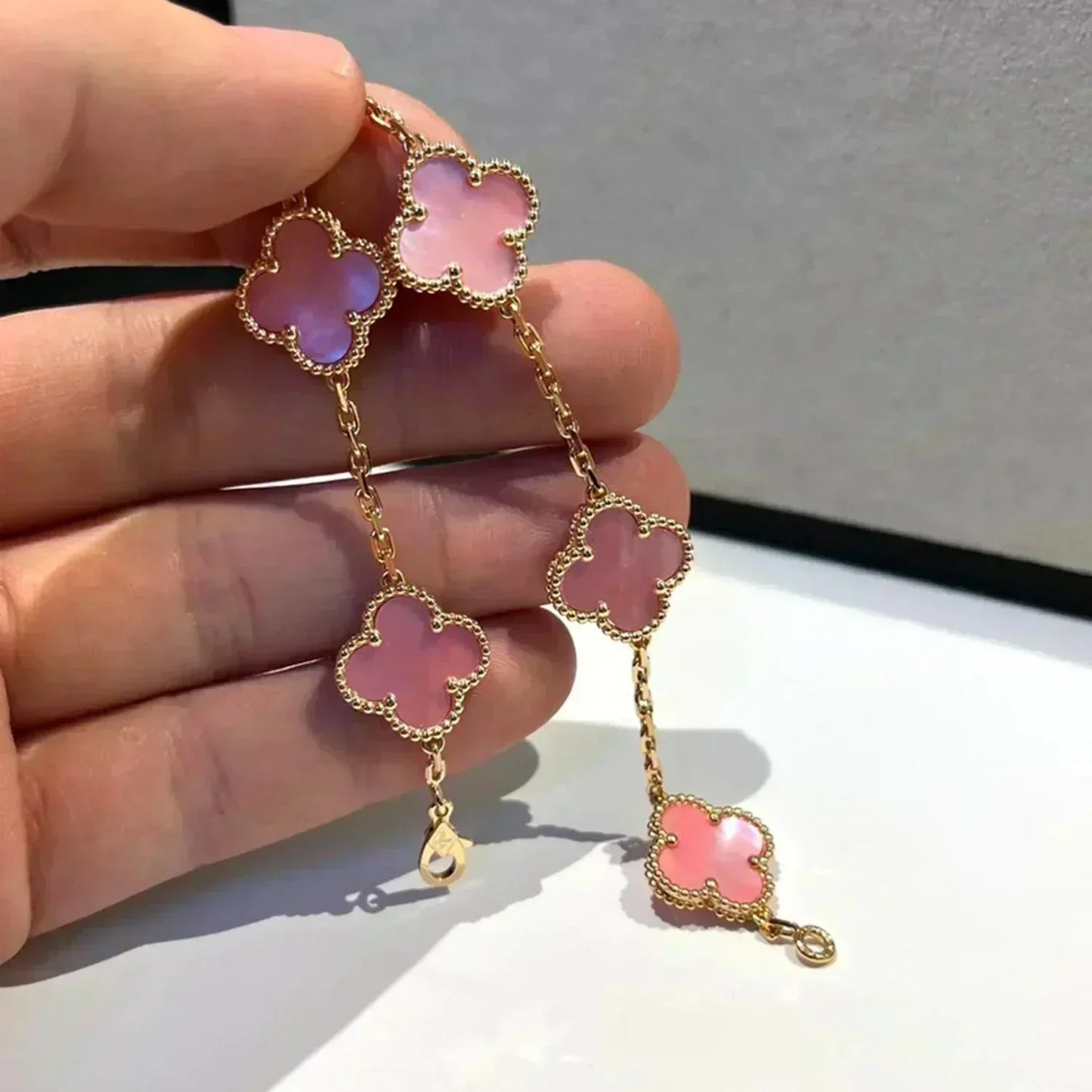 [Lume Jewels]New  CLOVER 5 MOTIFS  PINK MOP BRACELET COLLECTION