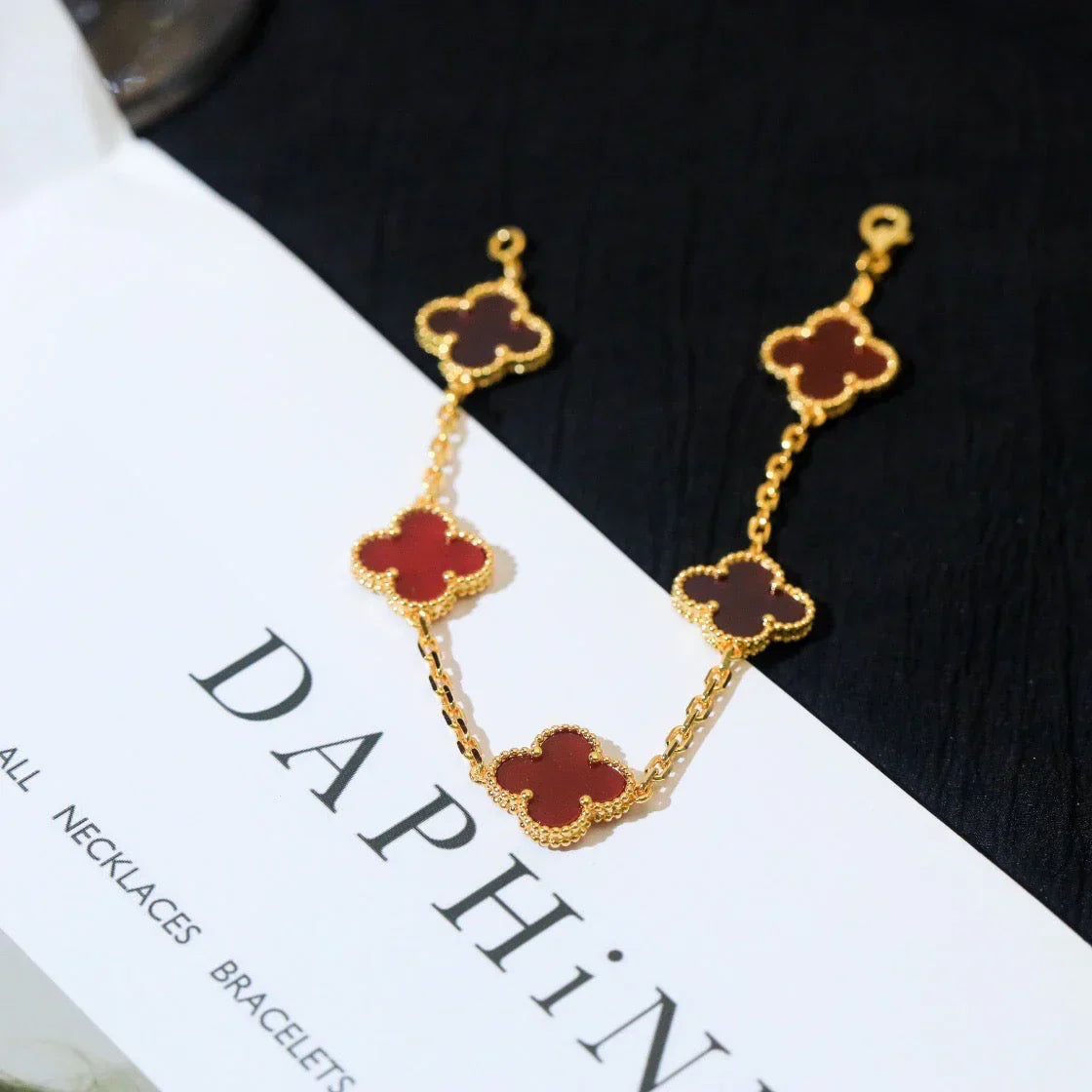[Lume Jewels]New  CLOVER 5 MOTIF RED CORNELIAN BRACELET COLLECTION