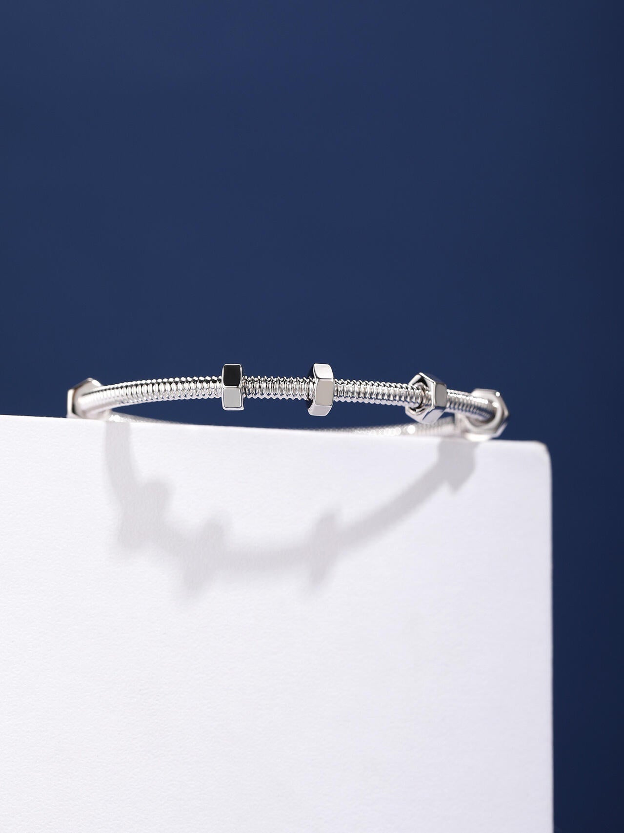 [¡®Lume Jewels¡¯]CT THREADED BRACELET