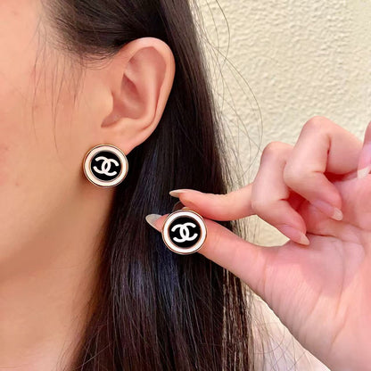 [Lume Jewels]Classic Double C Stud Earrings