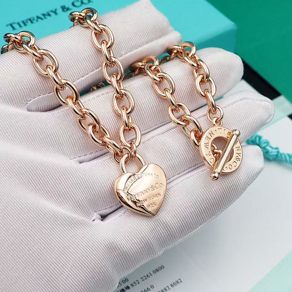 [Lume Jewels] T Brand, Necklace