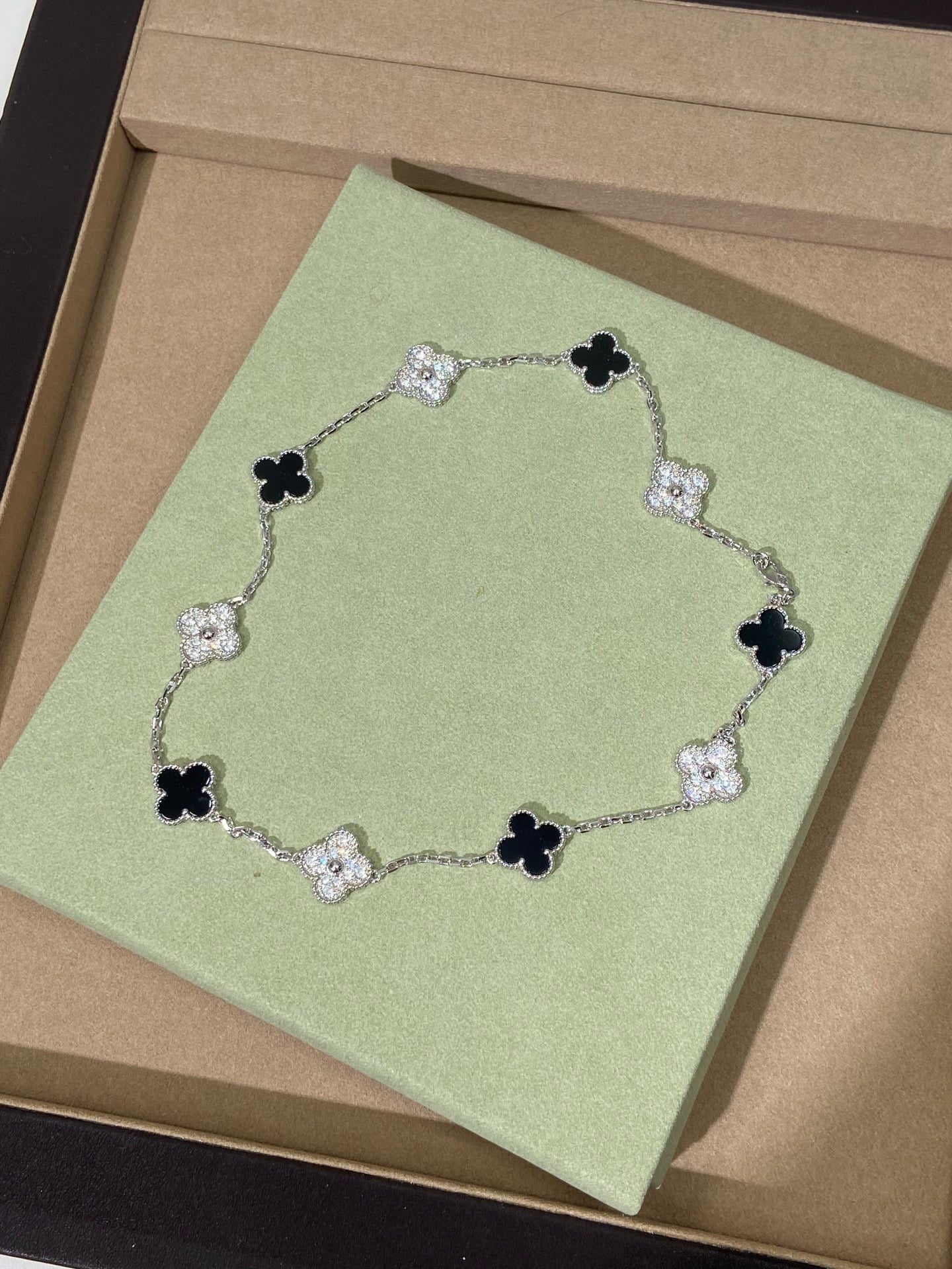 [Lume Jewels] Four-Leaf Clover Ten Elements Panda Diamond Silver Necklace