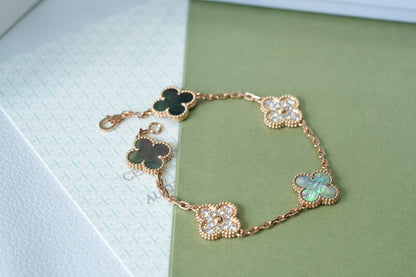 [Lume Jewels]New CLOVER 5 MOTIF GRAY MOP BRACELET COLLECTION