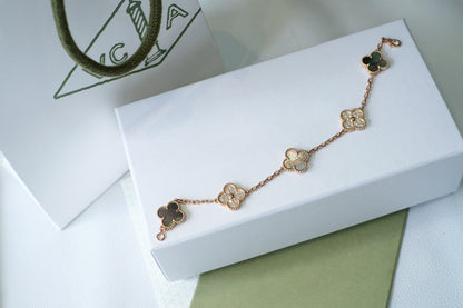 [Lume Jewels]New CLOVER 5 MOTIF GRAY MOP BRACELET COLLECTION