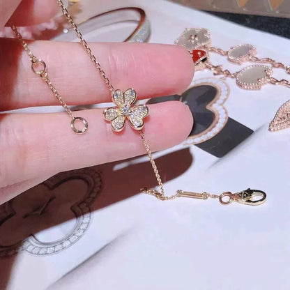 ¡®Lume Jewels¡¯FRIVOLE GOLD FLOWER DIAMOND BRACELET