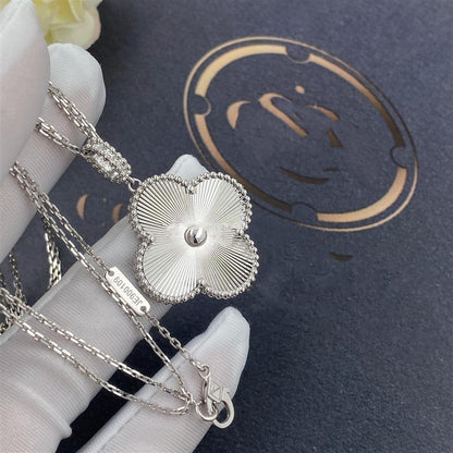 ¡®Lume Jewels¡¯CLOVER 25MM SILVER BIG CLOVER NECKLACE