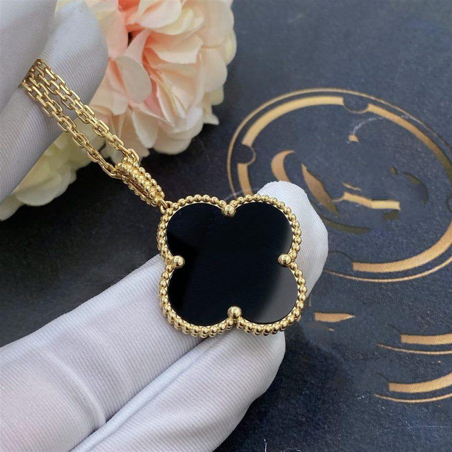 ¡®Lume Jewels¡¯CLOVER 25MM GOLD ONYX BIG CLOVER NECKLACE