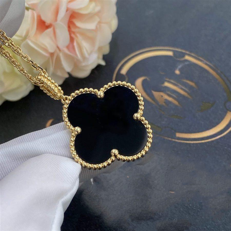 ¡®Lume Jewels¡¯CLOVER 25MM GOLD ONYX BIG CLOVER NECKLACE