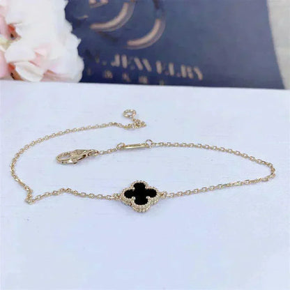 ¡®Lume Jewels¡¯CLOVER ONYX SINGLE FLOWER BRACELET