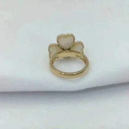 ¡®Lume Jewels¡¯SWEET CLOVER WHITE MOP RING