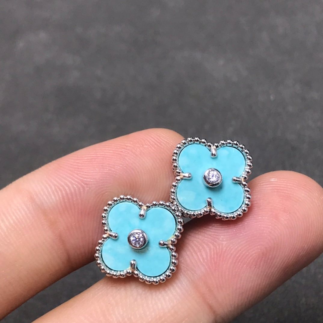 ¡®Lume Jewels¡¯CLOVER 1 DIAMOND BLUE SKY SILVER EARRINGS