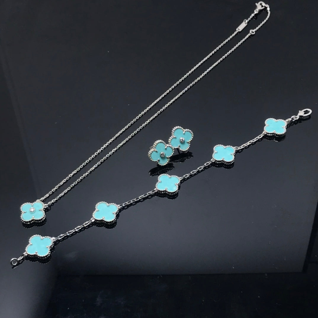 ¡®Lume Jewels¡¯CLOVER 1 DIAMOND BLUE SKY SILVER EARRINGS