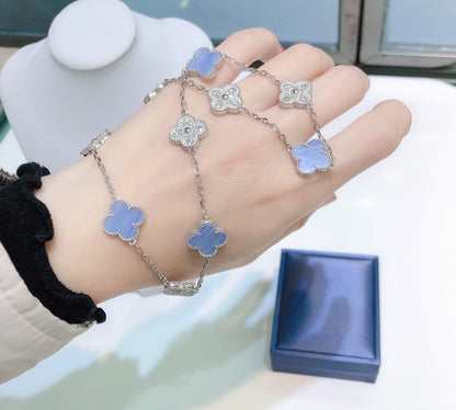 ¡®Lume Jewels¡¯CLOVER 10 MOTIFS CHALCEDONY DIAMONDS SILVER NECKLACE