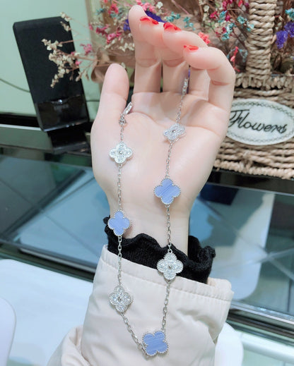 ¡®Lume Jewels¡¯CLOVER 10 MOTIFS CHALCEDONY DIAMONDS SILVER NECKLACE