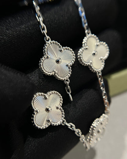 [Lume Jewels]New  CLOVER 5 MOTIF LASER BRACELET COLLECTION